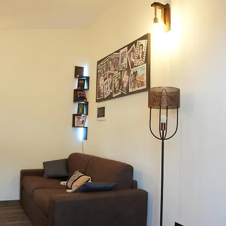 Terminal7-skyline Apartment *